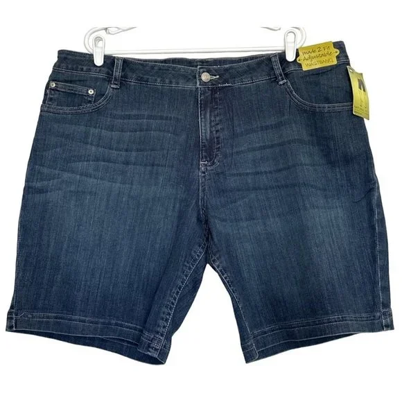 Lee Natural Fit Bermuda Short Gauntlet Womens Plus Size 24W Medium Mid Rise Blue - Picture 1 of 7
